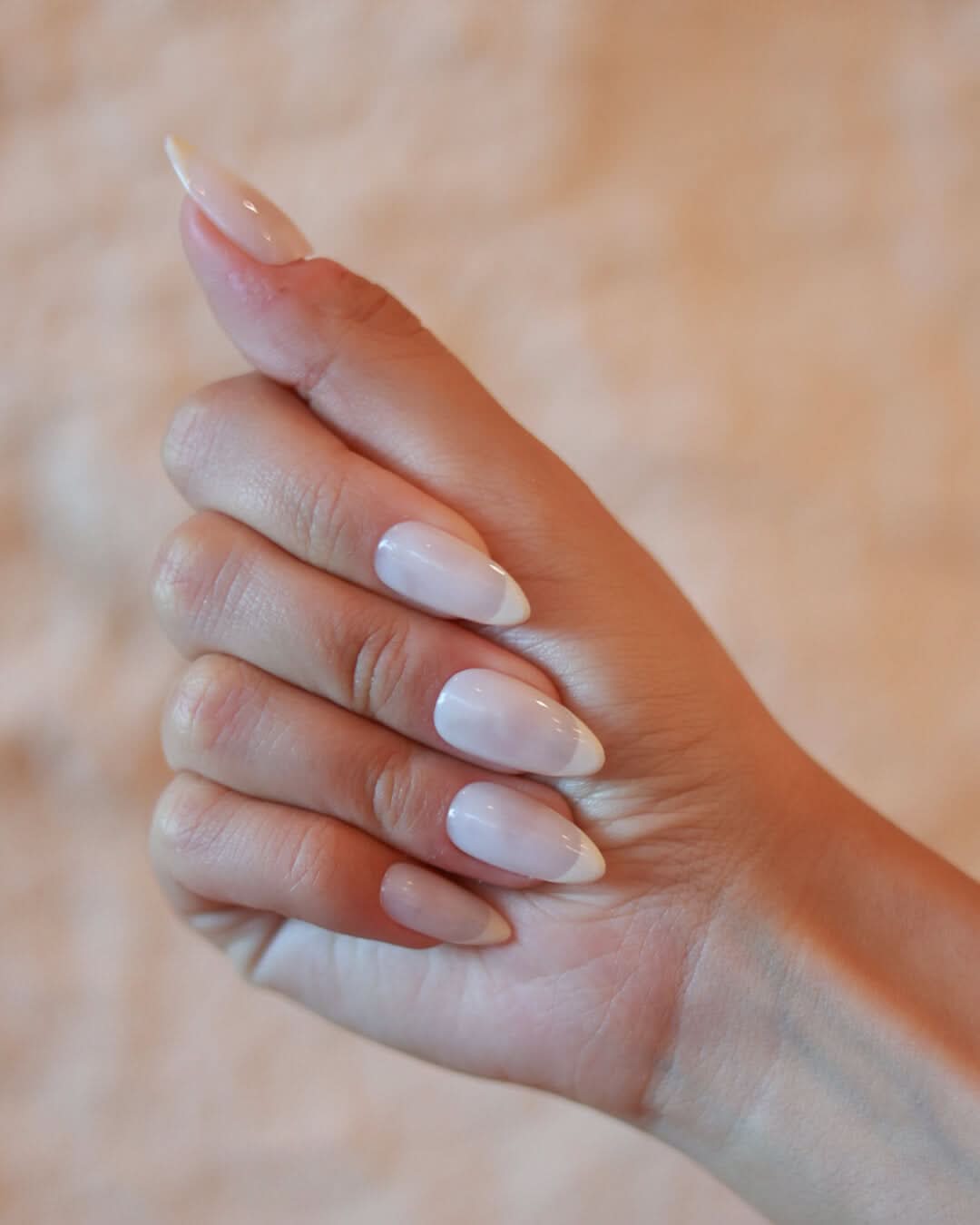 Seanaily the White French press on nails